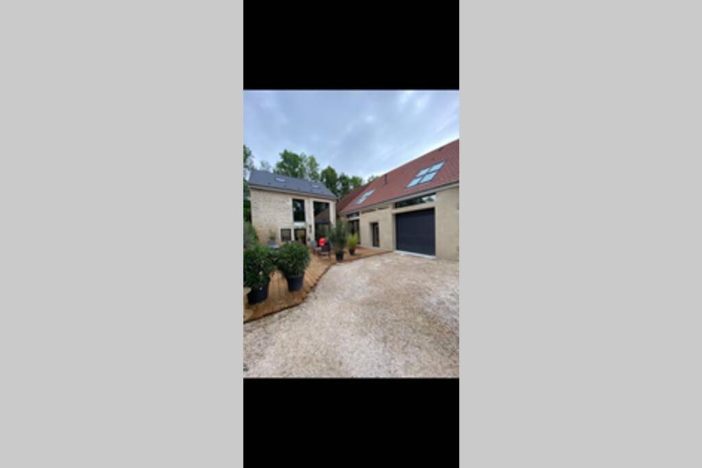 Les Dependances Vila Courtivron Exterior foto